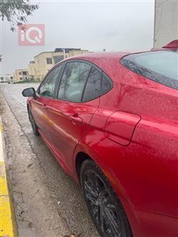 تۆیۆتا کامری